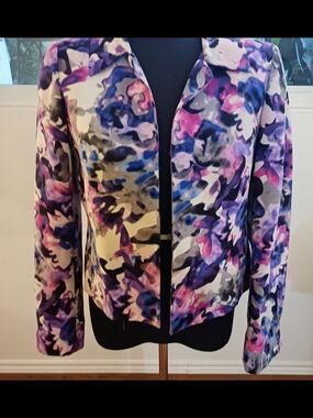 Anne Klein Multicolor Abstract Floral Blazer in Purple, Pink & Blue
